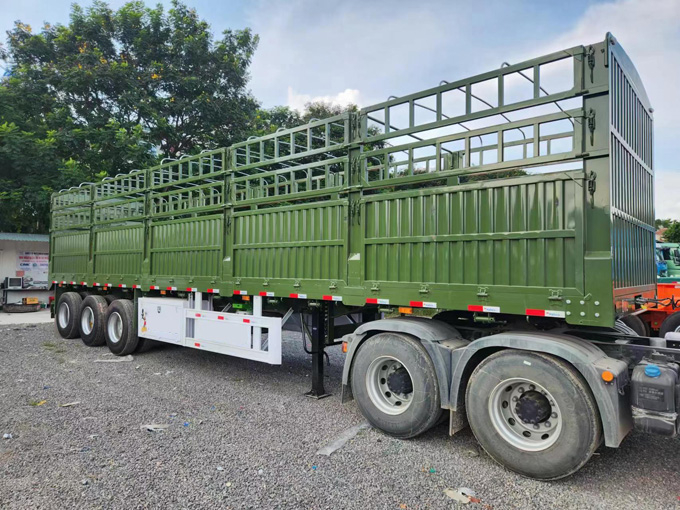 Foreign Trade Fence Semi Trailer
