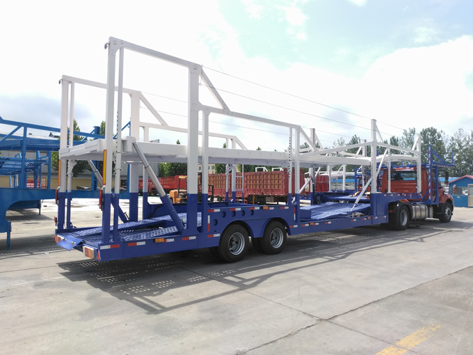 Vehicle transportation semi-trailer